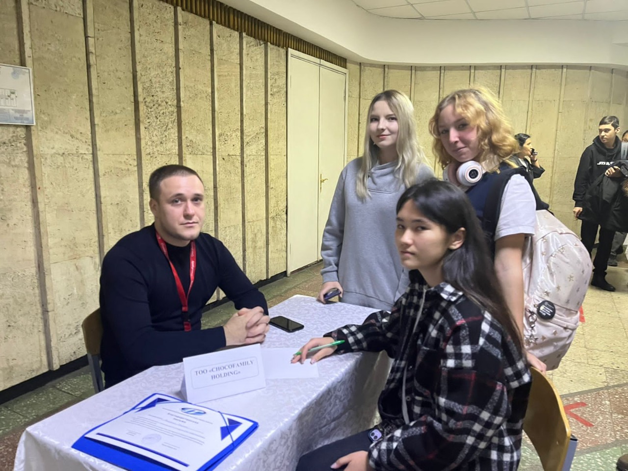 denrabotodatelya151122 (3).jpeg