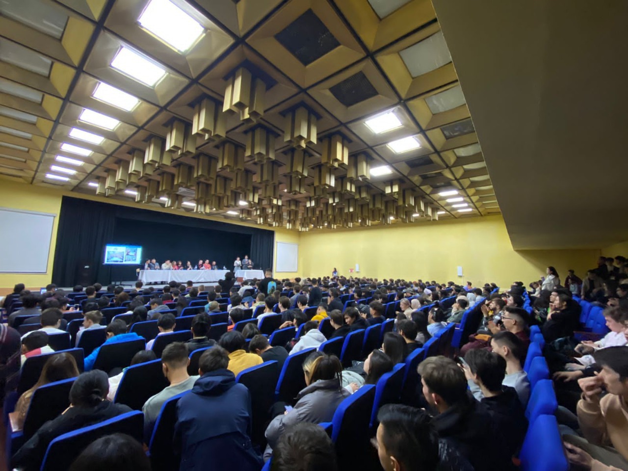 denrabotodatelya151122 (4).jpeg